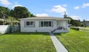 104 E 58th St Photo