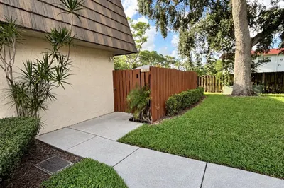 4039 Palm Bay Circle #B 1