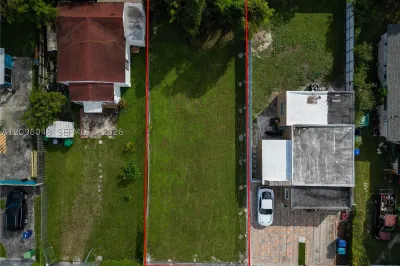 2368 NW 55th St 1