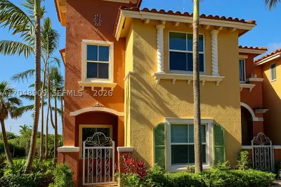 1088 SW 144th Ave #801 1