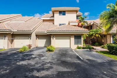16307 Malibu Dr #78 1