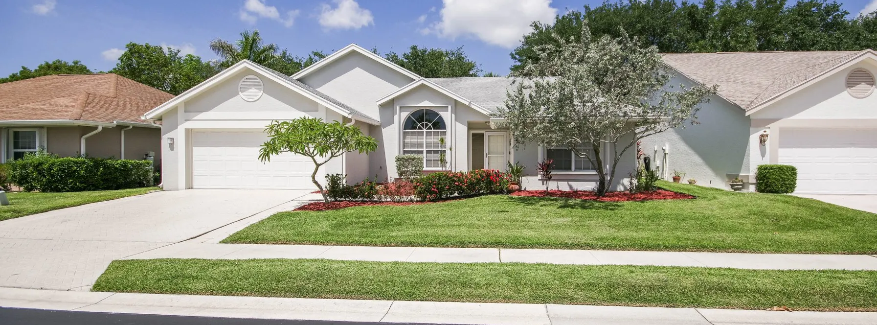 Just Listed | 252 Moccasin Trail W