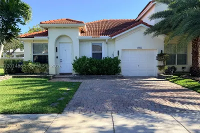 Miramar Residential 1