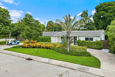 251 Gregory Place 1