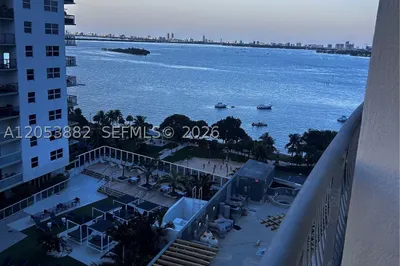 1750 N Bayshore Dr #1707 1