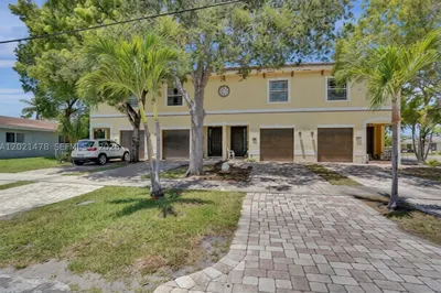 1247 NE 23rd Ave 1