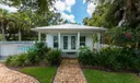 708 SE Riverside Drive Photo