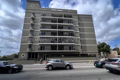 120 S Douglas Rd #305 1