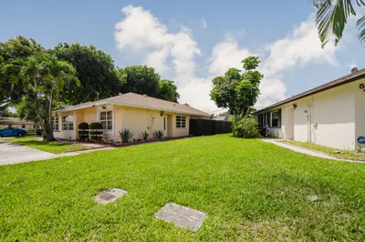 5402 Bonky Court #102b 1