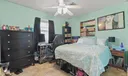 933 S Ridge Street Photo