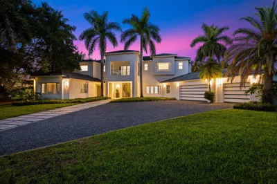 3580 Aiken Court 1