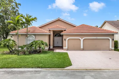5934 NW 74th Street 1