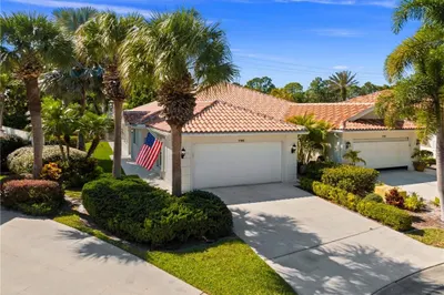 1788 SW Shady Lake Terrace 1