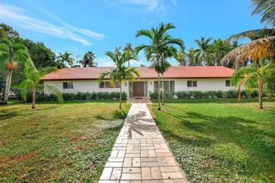 12350 NW 27th St 1