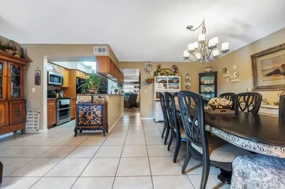 1142 N University Drive 1
