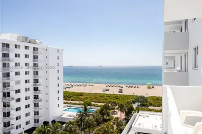 345 Ocean Dr #924 1