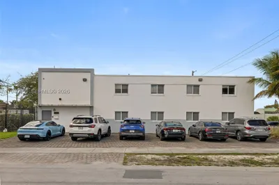 17890 NW 29th Ct 1