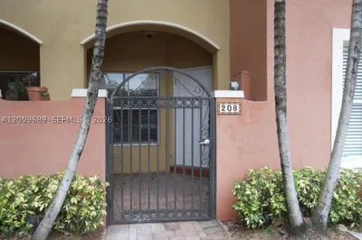 208 Lake Monterey Cir 1