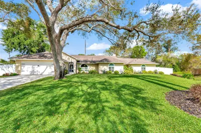 320 38th Sq Sw 1