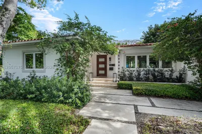 510 Bargello Ave 1