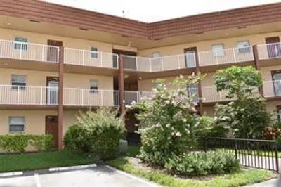 9001 Sunrise Lakes Boulevard #201 1