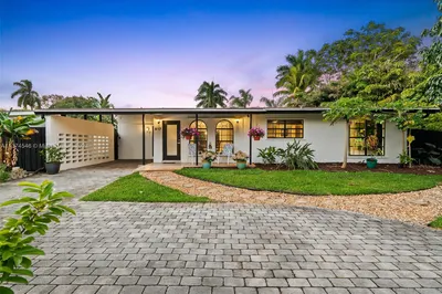 617 NW 21st Street 1