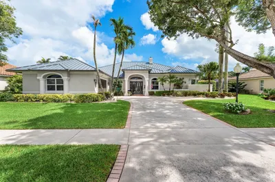 19047 SE Loxahatchee River Road 1