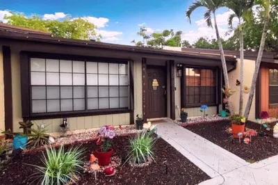 10180 E Cypress Court #10180 1