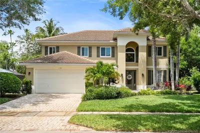 1170 SW Lighthouse Drive