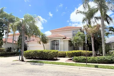 1510 W Lacosta Dr W 1