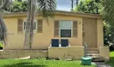 418 S Cocoanut Rd Photo