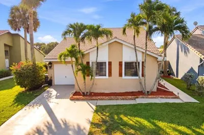 6212 Country Fair Circle 1