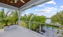 202 E Riverside Drive Photo
