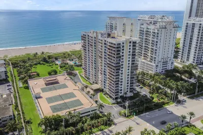 3400 N Ocean Drive, 1601 1