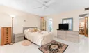 1069 Cornwall D Photo
