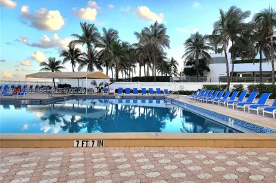 3505 S Ocean Dr #821 1