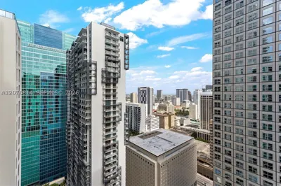300 S Biscayne Blvd #T-3407 1