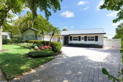801 Fairhaven Drive 1