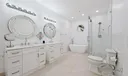 11545 Old Ocean Oulevard #B Photo