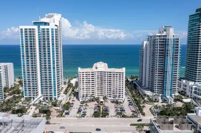 3505 S Ocean Drive 1