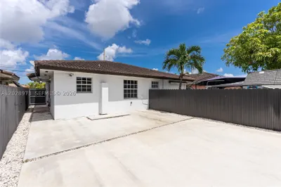 1214 NW 34th Ave #1214 1