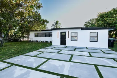 413 SW 22nd Ter 1