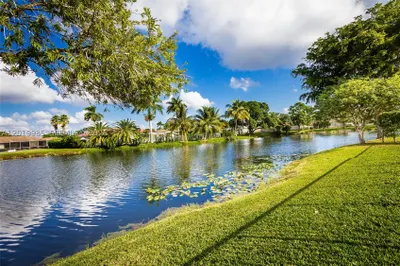 16641 Royal Poinciana Dr 1