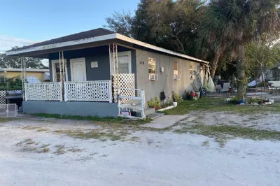 918 N 10th Street 1