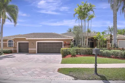 2529 Eagle Run Circle 1