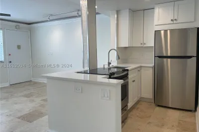 625 Antioch Ave #102 1