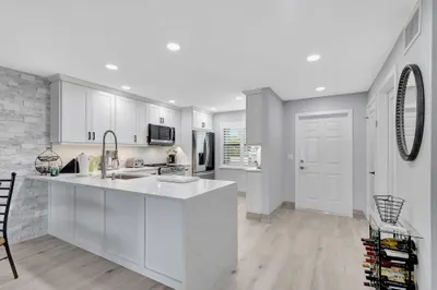 326 Southwind Court #101 1