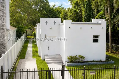 7537 NW 3rd Ave 1