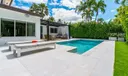 452 Hampton Ln Photo