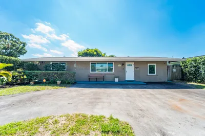 8800 NW 15th Street 1